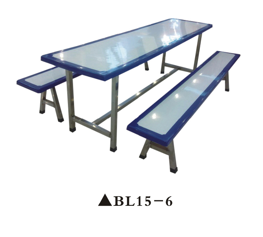 �?zh��)����?6